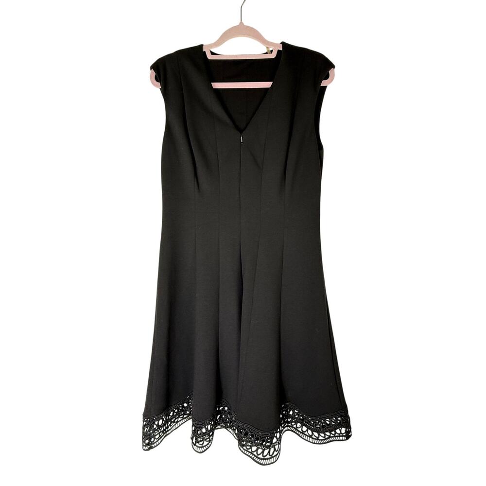 Elie Tahari Heidi Black Fit & Flare Knit V-neck Front‎ Zipper  Hem Dress Size 12